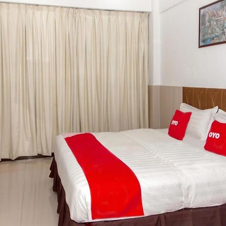 Oyo 89851 Leila Hotel SDK Dış mekan fotoğraf