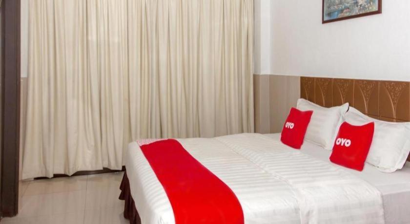 Oyo 89851 Leila Hotel SDK Dış mekan fotoğraf